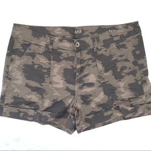ANA women’s Army Camouflage Shorts Size 16 Camo